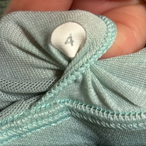 Lululemon-  Run Times Tank Heathered Toothpaste / Toothpaste - Picture 10 of 10